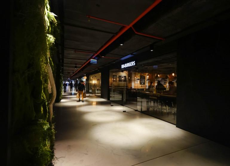 Башня Империя: Вид других объектов инфраструктуры