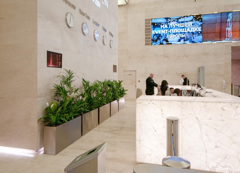 Башня Меркурий: Вид главного ресепшен здания
